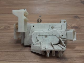 bontott FORD MONDEO III Bal hátsó Ajtózár