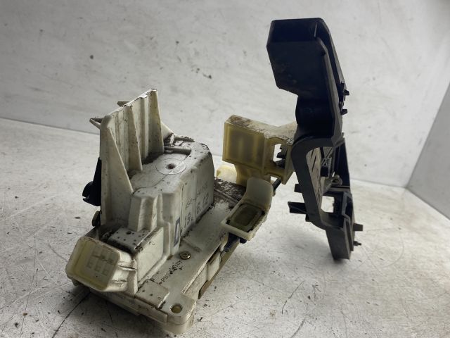 bontott FORD MONDEO III Bal hátsó Ajtózár