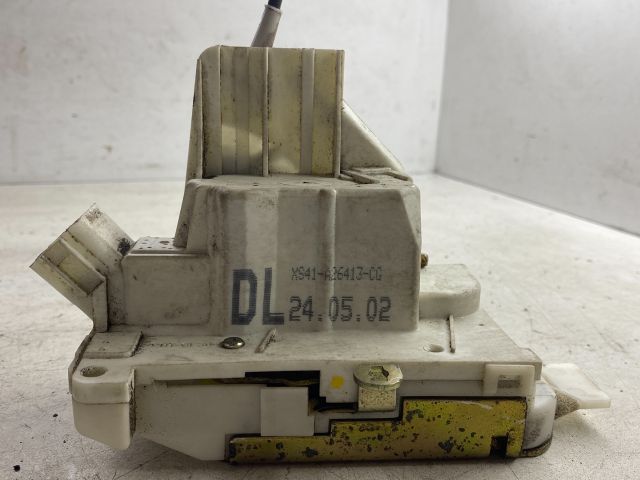 bontott FORD MONDEO III Bal hátsó Ajtózár