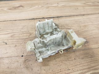 bontott FORD MONDEO III Bal hátsó Ajtózár