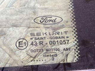 bontott FORD MONDEO III Bal hátsó Fixüveg (Ajtóban)