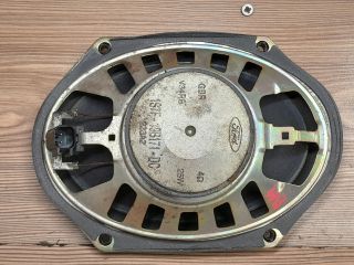 bontott FORD MONDEO III Bal hátsó Hangszóró