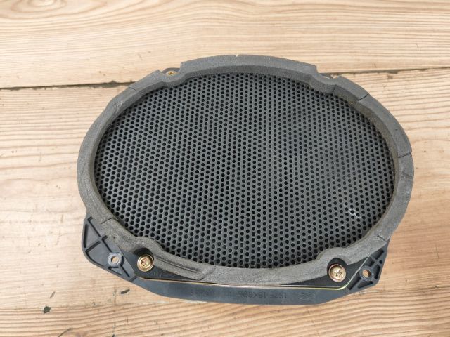 bontott FORD MONDEO III Bal hátsó Hangszóró