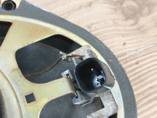 bontott FORD MONDEO III Bal hátsó Hangszóró