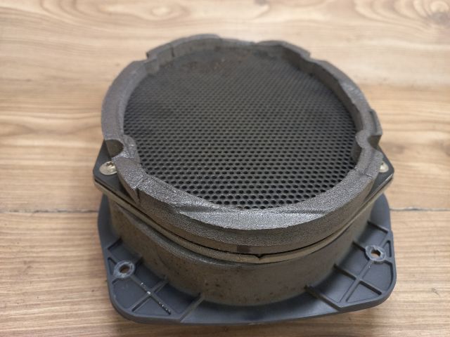 bontott FORD MONDEO III Bal hátsó Hangszóró