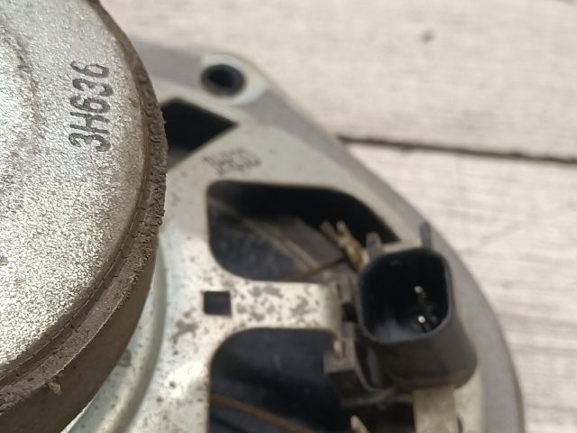 bontott FORD MONDEO III Bal hátsó Hangszóró