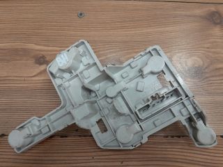 bontott FORD MONDEO III Bal Hátsó Lámpa Foglalat