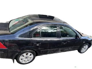 bontott FORD MONDEO III Bal Hátsó Lámpa Foglalat