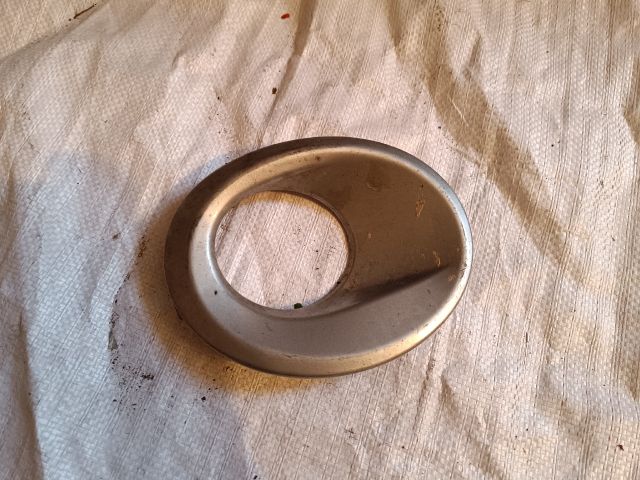 bontott FORD MONDEO III Bal Ködlámpa Rács