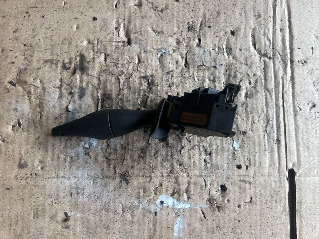 bontott FORD MONDEO III Bal Kormánykapcsoló Irányjelző