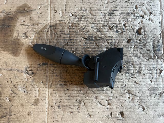 bontott FORD MONDEO III Bal Kormánykapcsoló Irányjelző