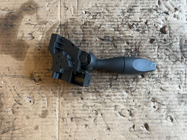 bontott FORD MONDEO III Bal Kormánykapcsoló Irányjelző