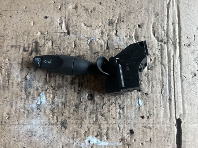 bontott FORD MONDEO III Bal Kormánykapcsoló Irányjelző