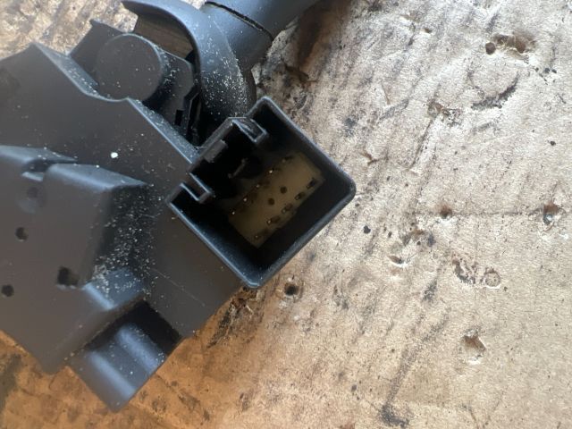 bontott FORD MONDEO III Bal Kormánykapcsoló Irányjelző