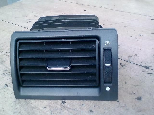 bontott FORD MONDEO III Bal Szellőző