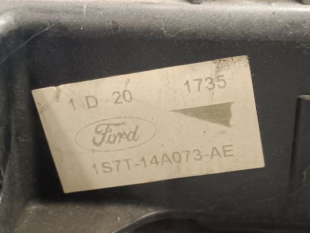 bontott FORD MONDEO III Biztosítéktábla Utastér