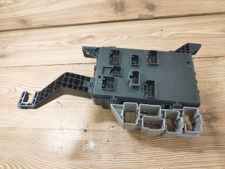 bontott FORD MONDEO III Biztosítéktábla Utastér