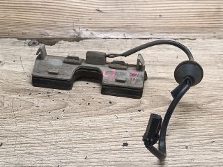 bontott FORD MONDEO III Csomagtér Nyitó Kar / Gomb