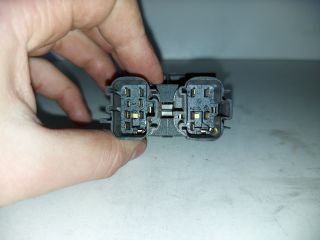 bontott FORD MONDEO III Csomagtér Nyitó Kar / Gomb