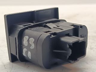 bontott FORD MONDEO III Csomagtér Nyitó Kar / Gomb