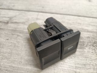 bontott FORD MONDEO III Csomagtér Nyitó Kar / Gomb