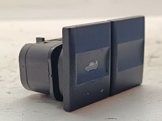 bontott FORD MONDEO III Csomagtér Nyitó Kar / Gomb