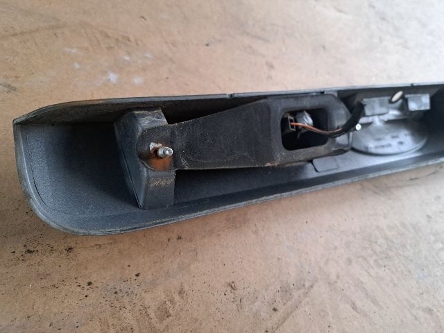 bontott FORD MONDEO III Csomagtérajtó Díszléc