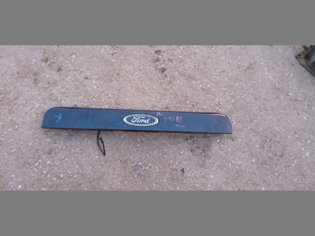 bontott FORD MONDEO III Csomagtérajtó Díszléc