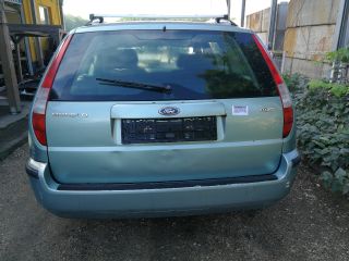 bontott FORD MONDEO III Csomagtérajtó Kilincs