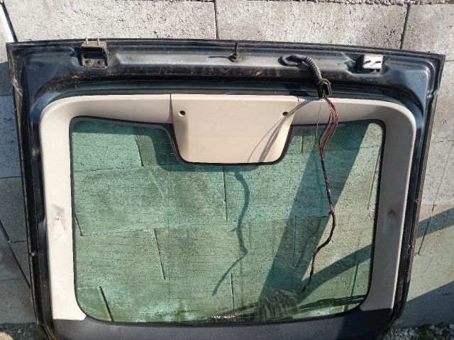 bontott FORD MONDEO III Csomagtérajtó (Részeivel)