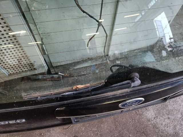 bontott FORD MONDEO III Csomagtérajtó (Részeivel)