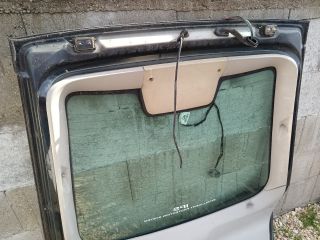 bontott FORD MONDEO III Csomagtérajtó (Részeivel)