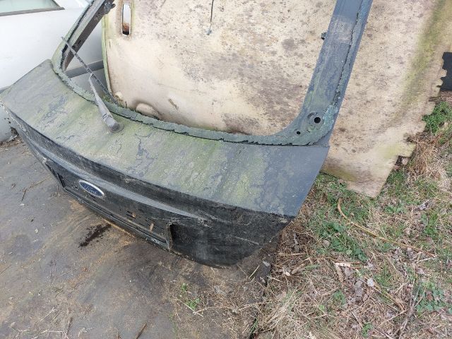 bontott FORD MONDEO III Csomagtérajtó (Üres lemez)