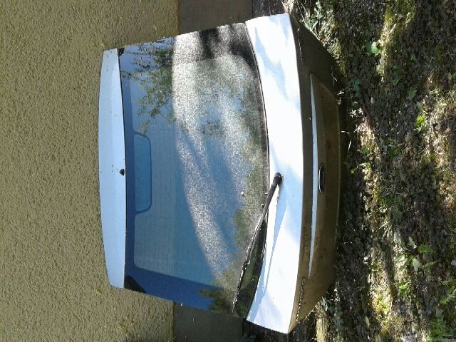 bontott FORD MONDEO III Csomagtérajtó (Üres lemez)