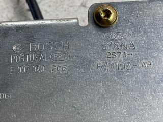 bontott FORD MONDEO III Csomagtérajtó Zárszerkezet