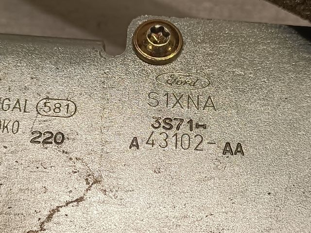 bontott FORD MONDEO III Csomagtérajtó Zárszerkezet