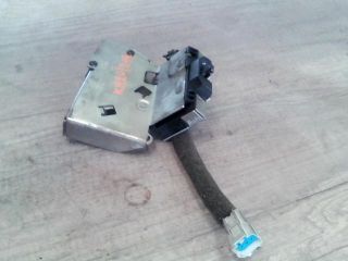 bontott FORD MONDEO III Csomagtérajtó Zárszerkezet