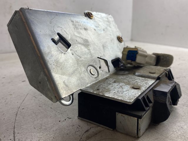 bontott FORD MONDEO III Csomagtérajtó Zárszerkezet