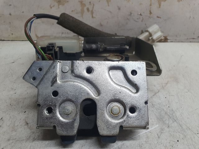 bontott FORD MONDEO III Csomagtérajtó Zárszerkezet