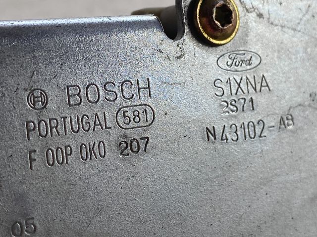 bontott FORD MONDEO III Csomagtérajtó Zárszerkezet