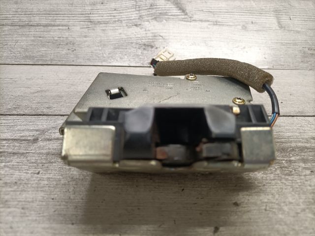 bontott FORD MONDEO III Csomagtérajtó Zárszerkezet