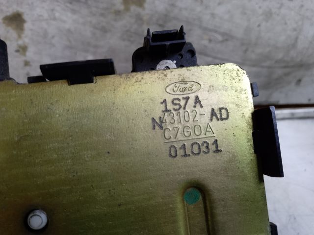 bontott FORD MONDEO III Csomagtérajtó Zárszerkezet