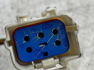 bontott FORD MONDEO III Csomagtérajtó Zárszerkezet