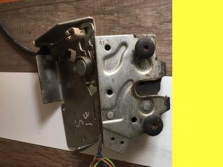 bontott FORD MONDEO III Csomagtérajtó Zárszerkezet