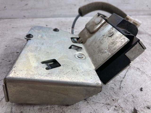 bontott FORD MONDEO III Csomagtérajtó Zárszerkezet