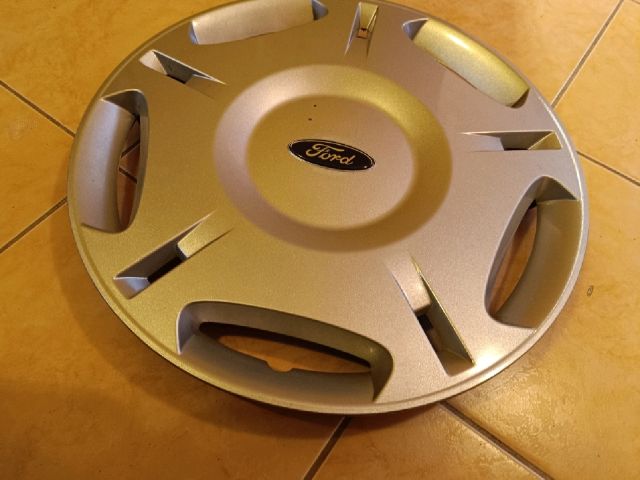 bontott FORD MONDEO III Dísztárcsa (1 db)