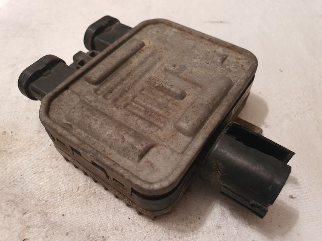 bontott FORD MONDEO III Előtét Ellenállás Hűtőventilátor