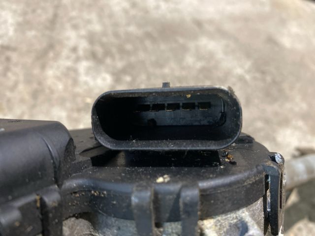 bontott FORD MONDEO III Első Ablaktörlő Szerkezet Motorral