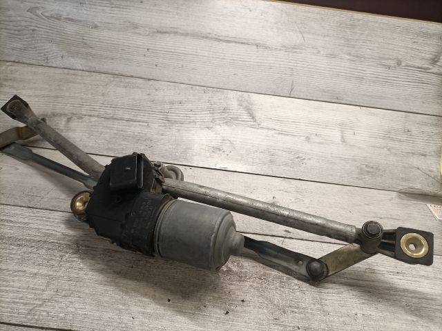 bontott FORD MONDEO III Első Ablaktörlő Szerkezet Motorral