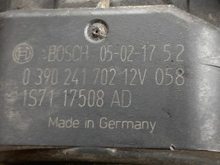 bontott FORD MONDEO III Első Ablaktörlő Szerkezet Motorral